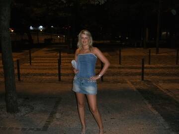 Wide-size Photo